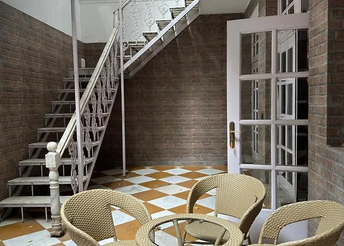 Villa 33